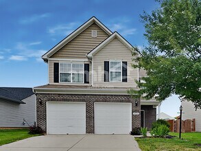 Building Photo - 19327 Fox Chase Dr