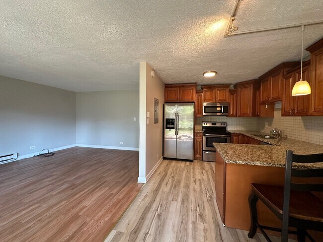Foto del edificio - 2205 Arbor Cir