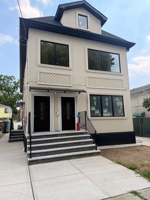 Building Photo - 164-16 75th Rd