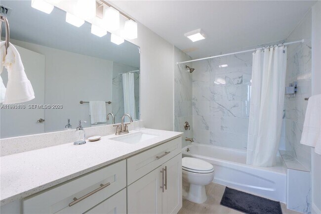 Foto del edificio - 1750 N Bayshore Dr