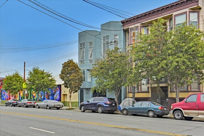 Foto del edificio - 1269 S Van Ness Ave