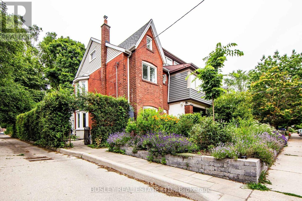 Primary Photo - 2 Dawson Ave