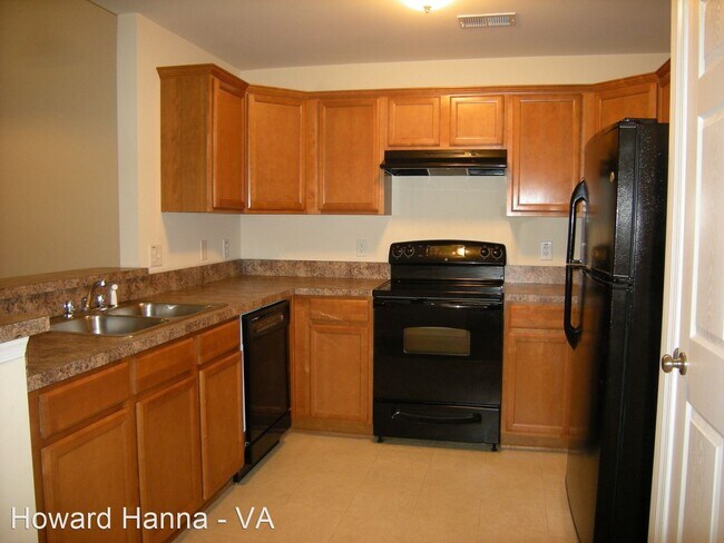 Foto del edificio - 3 br, 2 bath House - 431 Old Colonial Way ...