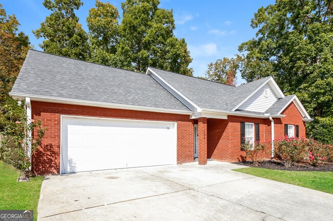 Building Photo - 706 Squirrels Nest Ct