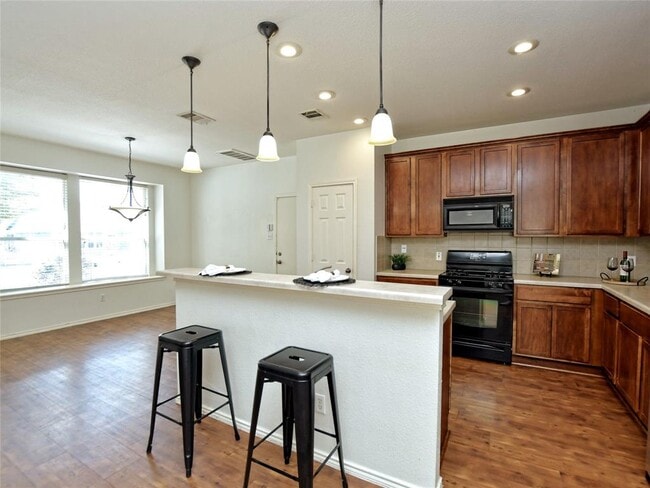 Building Photo - 1316 Diner Dr