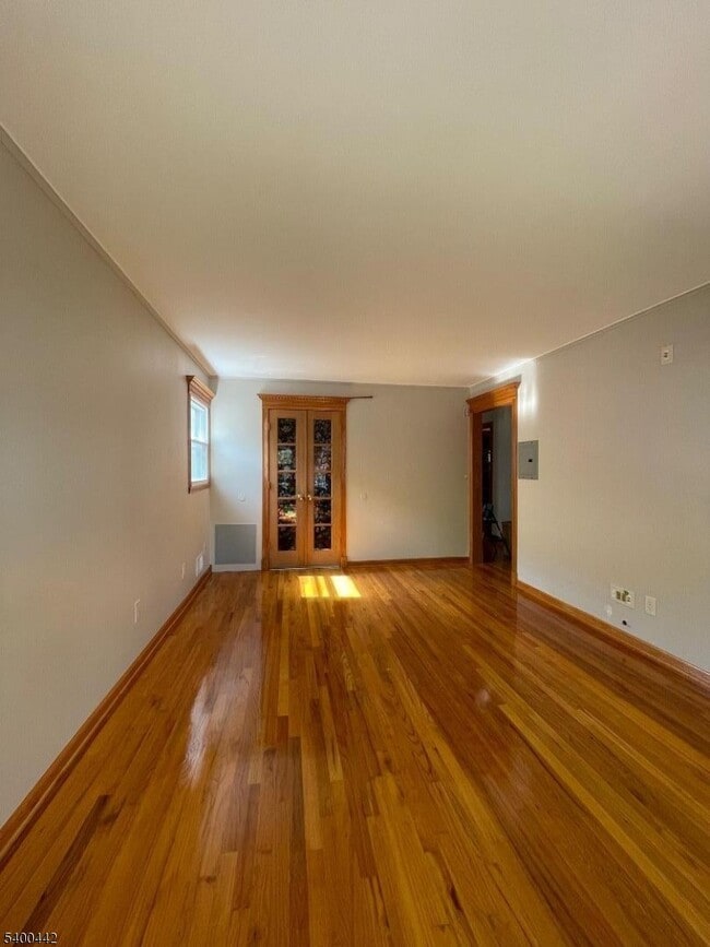 Foto del edificio - 331 Boxwood Ct