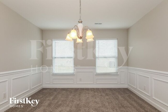 Building Photo - 2711 Gusty Ln