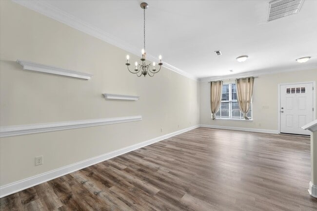 Foto del edificio - 3770 Shadow Ridge Dr