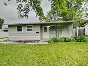 Building Photo - 120 Brookside Dr