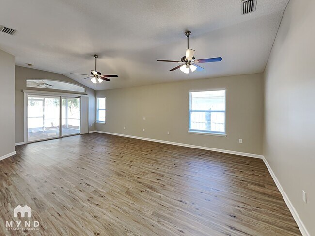 Foto del edificio - 6585 Morse Glen Ln
