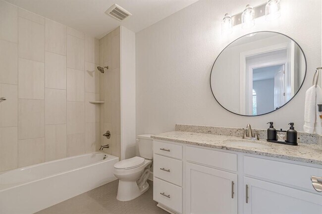 Foto del edificio - 1435 Dancing Oak Ln
