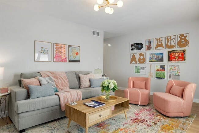 Foto del edificio - 2600 Penny Ln