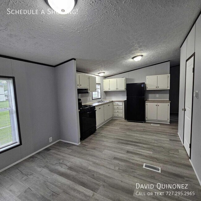 Foto del edificio - 2737 W Washington Center Rd