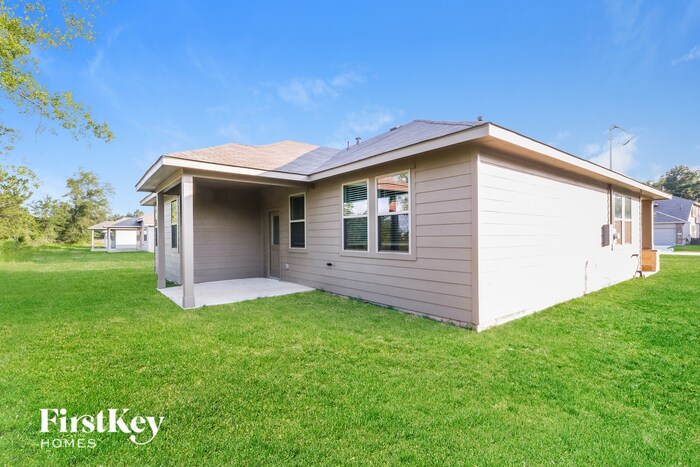 Primary Photo - 225 Rd 5102F