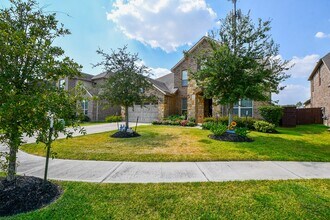 Building Photo - 25106 Sundance Park Ln