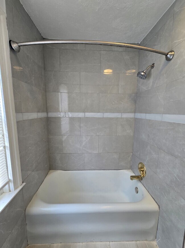 Foto del edificio - 2532 Glen Terrace