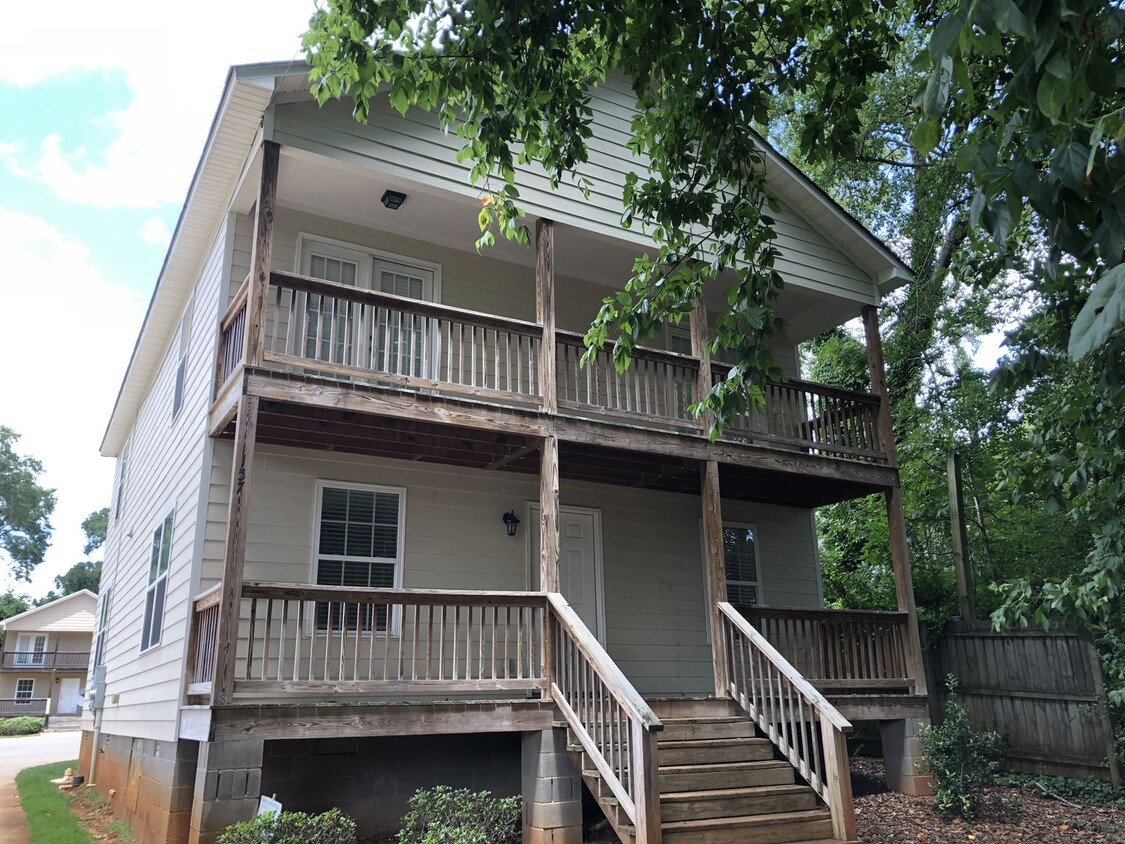 Primary Photo - PRE-LEASING FOR AUGUST 2025!