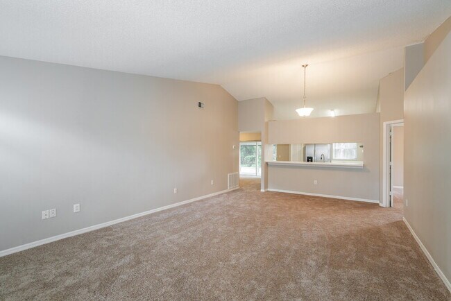 Foto del edificio - 28546 Tall Grass Dr