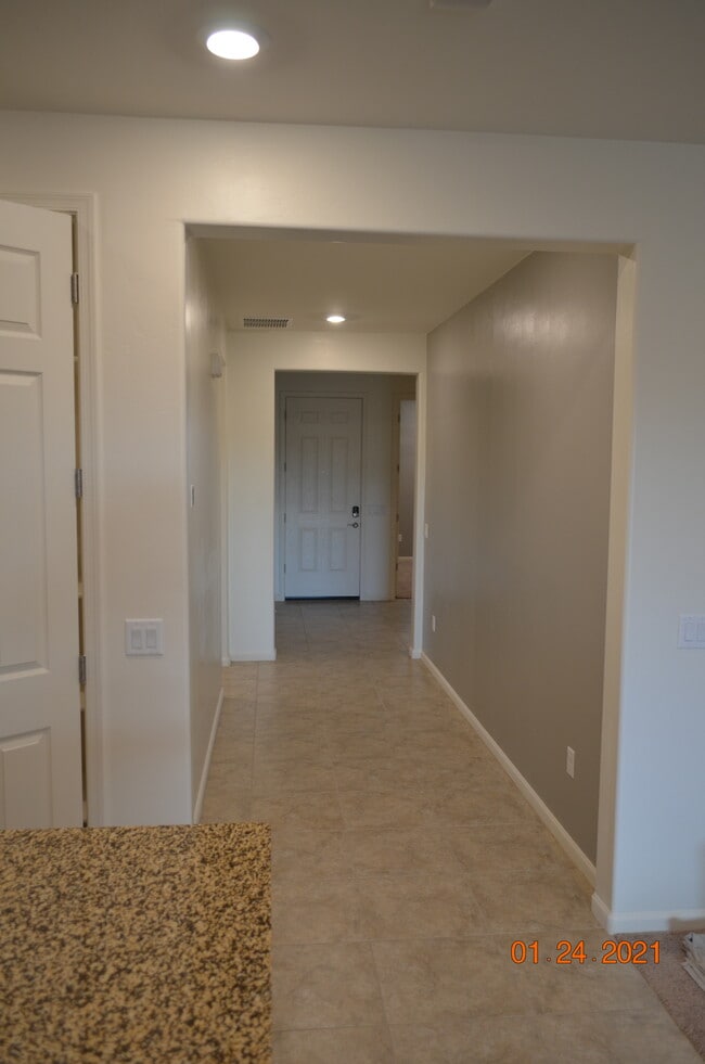 Building Photo - 6809 W Canopus Loop