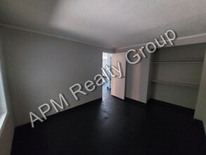 Building Photo - 3057d Beaumont Ave