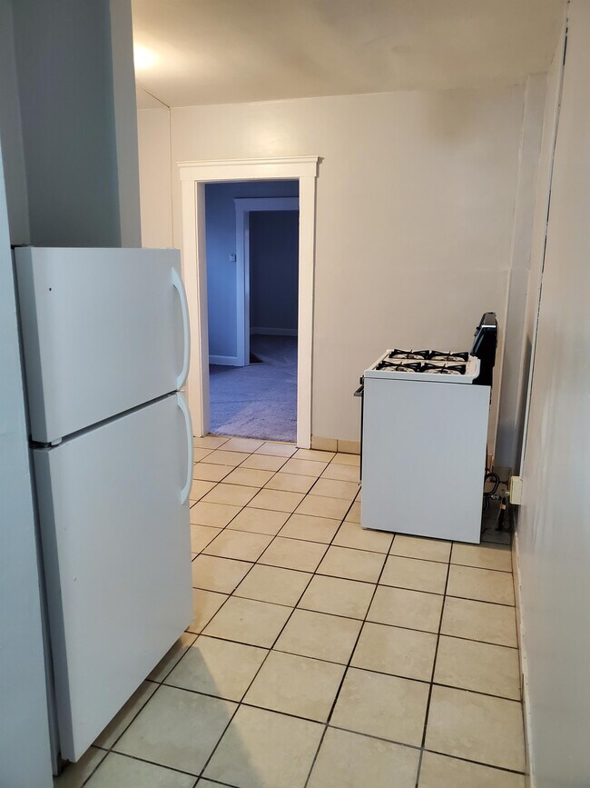 Foto del edificio - 3281 W 111th St