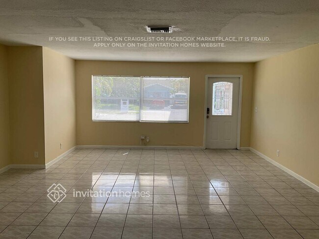 Foto del edificio - 479 NW 19th Ct