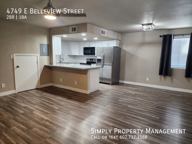 Foto del edificio - 4749 E Belleview St