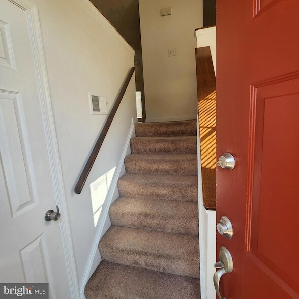 Photo - 501 Kerby Pkwy Townhome