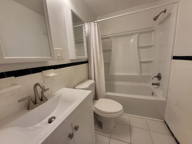 Foto del edificio - 2708 Fenimore Rd