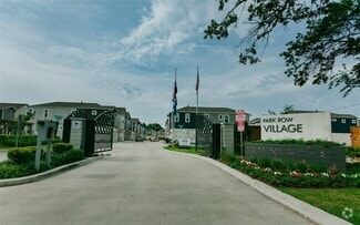 Building Photo - 1515 Lakeline Oak Dr