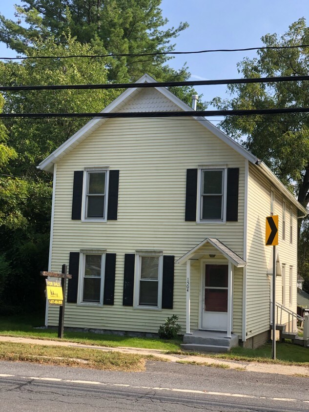 1504 New Scotland Rd Slingerlands, NY 12159 Alquileres en