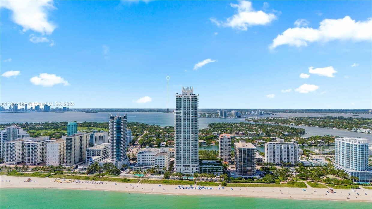 Primary Photo - 6365 Collins Ave