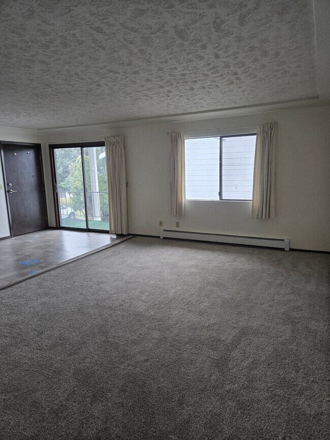 Building Photo - 1506 Ernest Ave