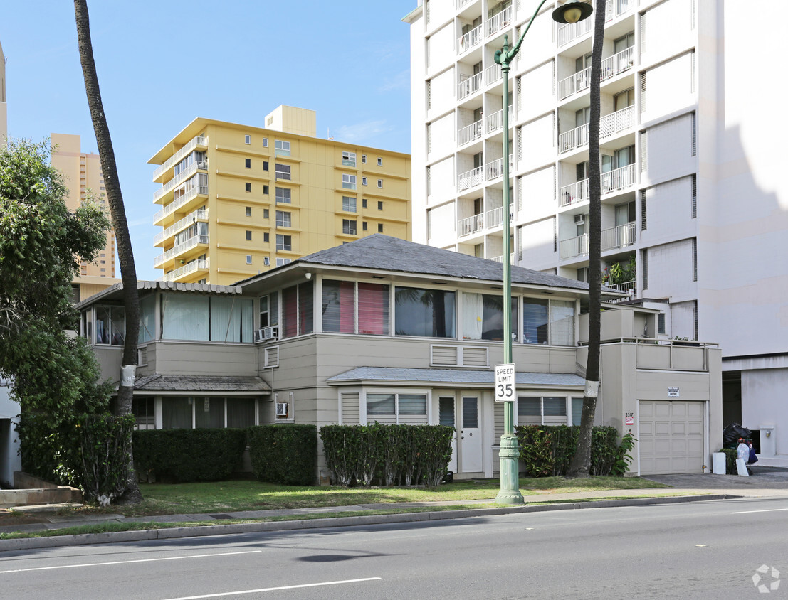 Foto del edificio - 2517 Ala Wai Blvd