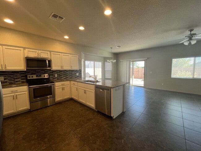 Photo - Super cute and clean home in Holiday