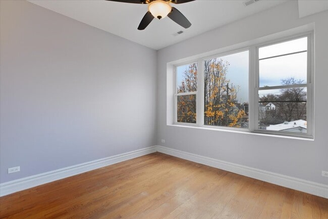 Building Photo - 1951 N Monticello Ave