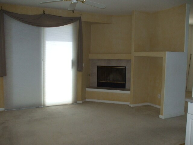 Foto del edificio - Granite Bay, Swan Cove - Gated