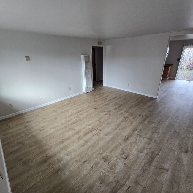 Foto del edificio - 1501 Arthur St