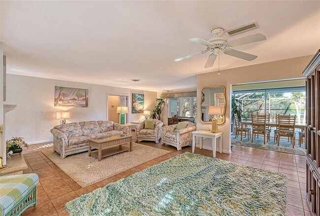 Foto del edificio - 2812 Casey Key Rd