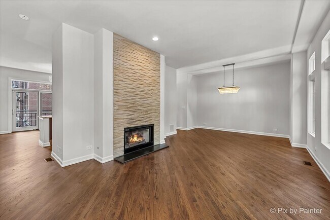 Foto del edificio - 716 N Orleans St