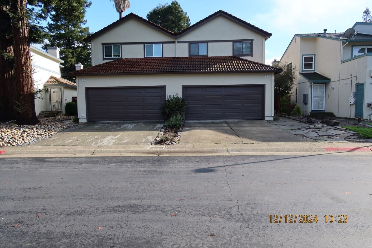 9 Freedom Pl, Rohnert Park, CA 94928 Condo for Rent in Rohnert Park