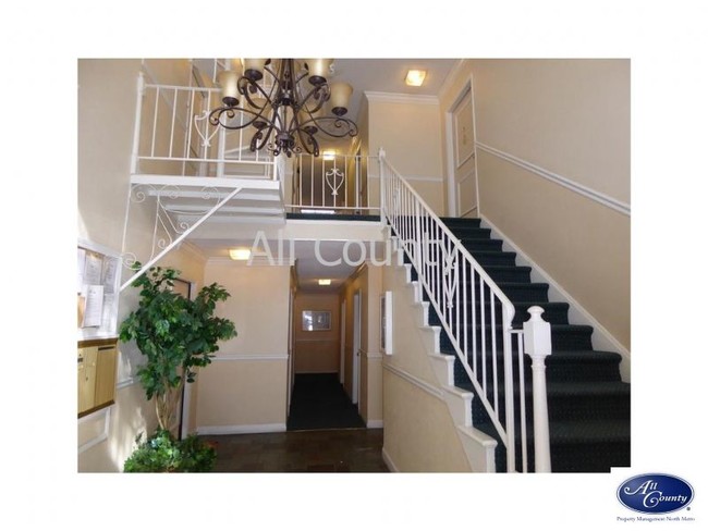 Foto del edificio - 6851 Roswell Rd NE