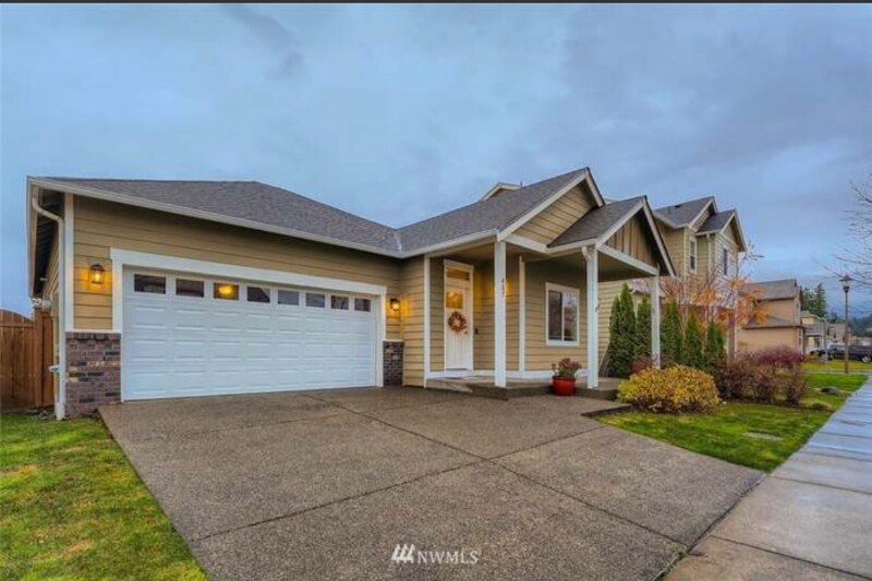 487 Petersen Dr E, Enumclaw, WA 98022 House for Rent in Enumclaw, WA