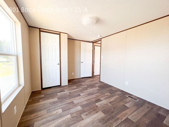 Building Photo - 8801 Boca Chica Blvd