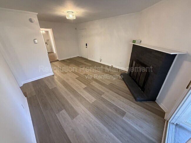 Foto del edificio - 2065 Cambridge Ave