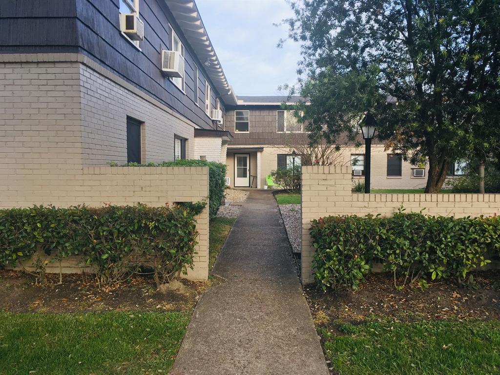 1320 Heights Blvd, Houston, TX 77008 Townhome Rentals in Houston TX