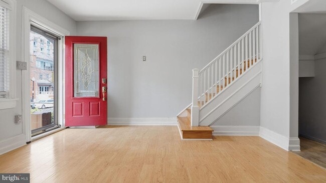 Building Photo - 1153 3rd St NE