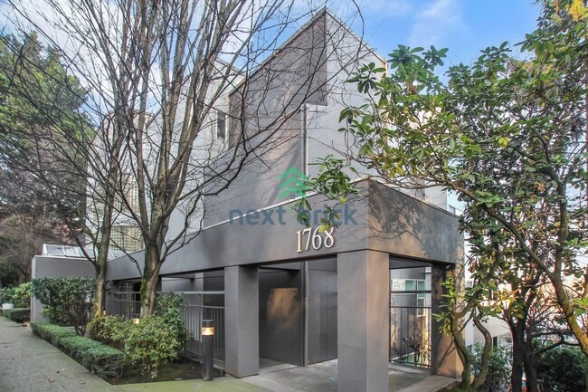 Foto del edificio - 2 BED & 2 BATH CONDO AVAILABLE FOR RENT