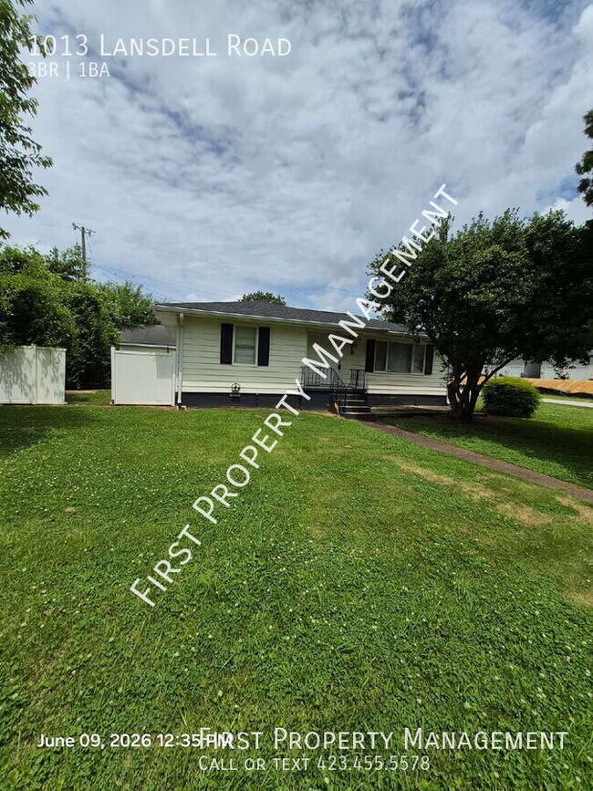 Photo - 1013 Lansdell Rd House