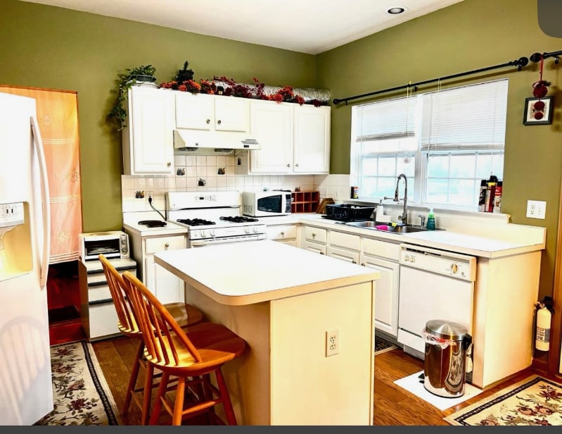 Primary Photo - 1 Windstream Way